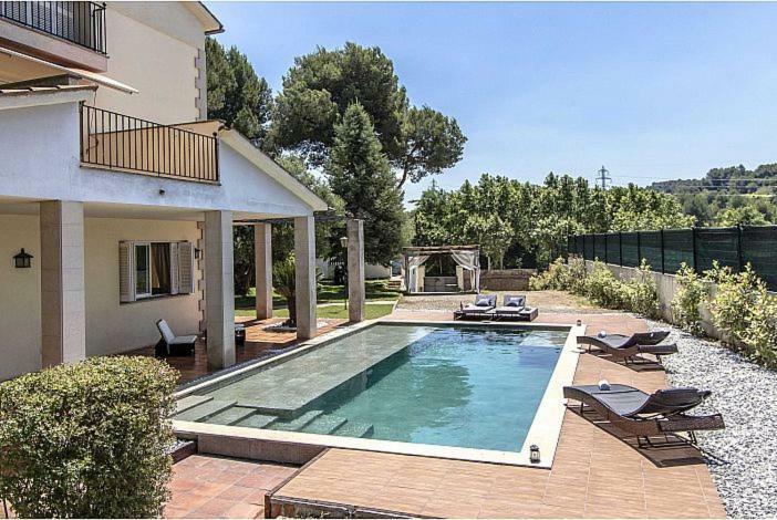 Les Canyes Cottage, Private Villa Resort Piera Εξωτερικό φωτογραφία